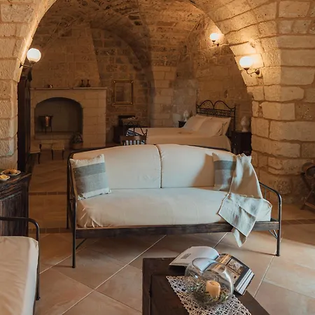 Tenuta Masseria & Chicco Rizzo ファームステイ Sternatia