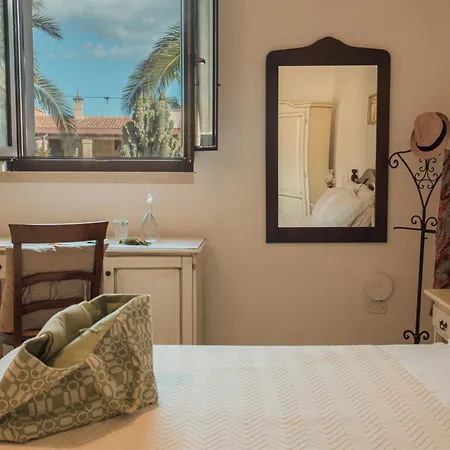 Tenuta Masseria & Chicco Rizzo Farm stay *