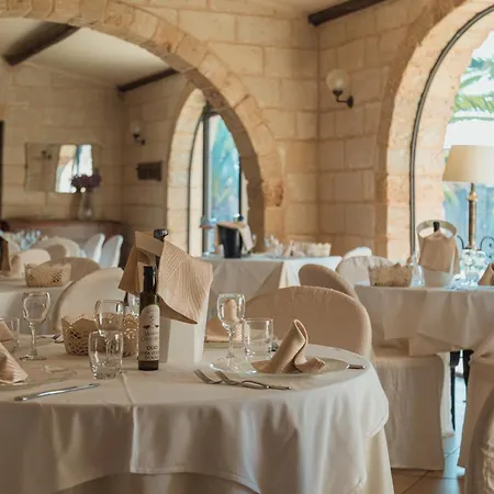 Tenuta Masseria & Chicco Rizzo *
